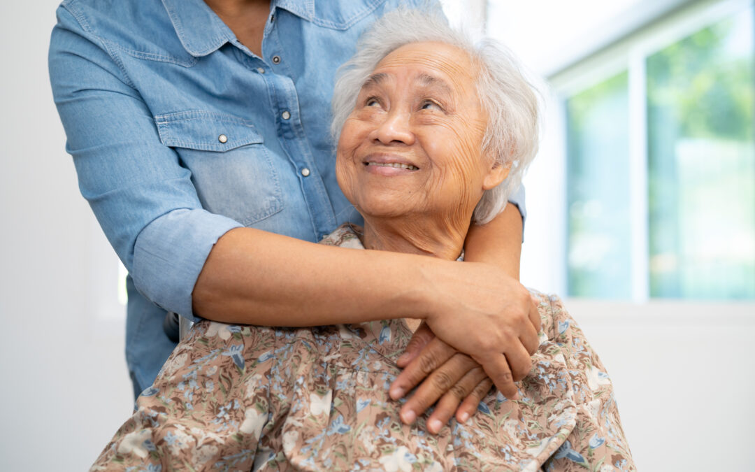 What Should You Look for in a Home Health Aide in San Antonio, TX?